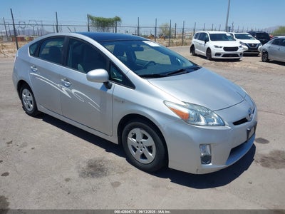 TOYOTA PRIUS 2010