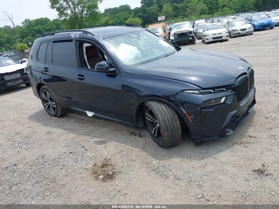 BMW X7 2024