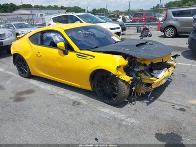 SCION FR-S 2015