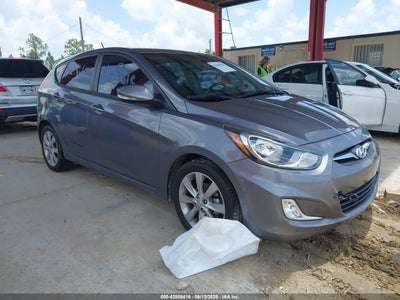 HYUNDAI ACCENT 2013