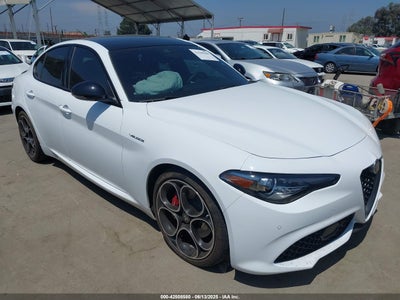 ALFA ROMEO GIULIA 2023