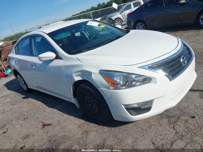 NISSAN ALTIMA 2015