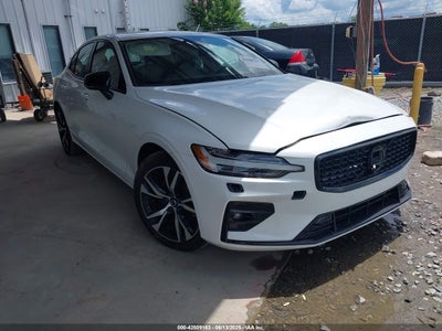 VOLVO S60 2024