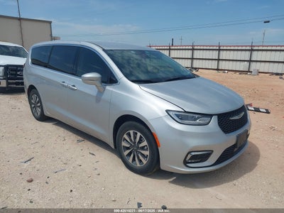 CHRYSLER PACIFICA HYBRID 2022