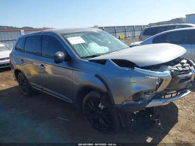 MITSUBISHI OUTLANDER 2017