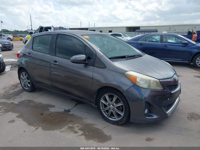 TOYOTA YARIS 2013