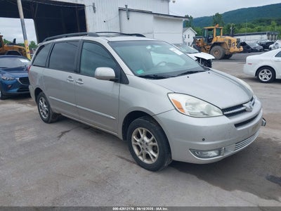 TOYOTA SIENNA 2004