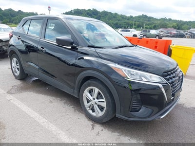 NISSAN KICKS 2023