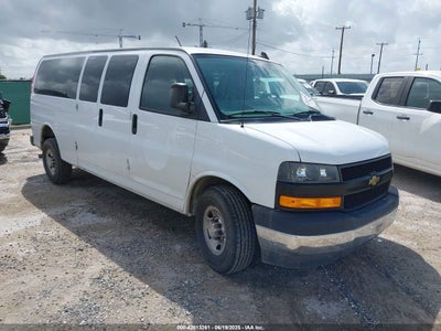 CHEVROLET EXPRESS PASSENGER 2020