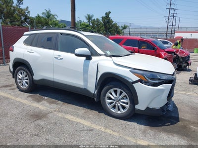 TOYOTA COROLLA CROSS 2024