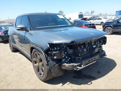 RIVIAN R1T 2022