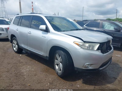 TOYOTA HIGHLANDER 2011