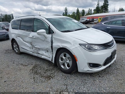 CHRYSLER PACIFICA HYBRID 2018