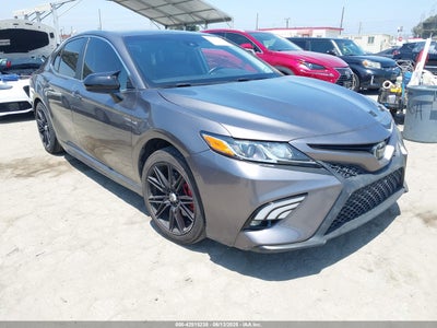 TOYOTA CAMRY 2020