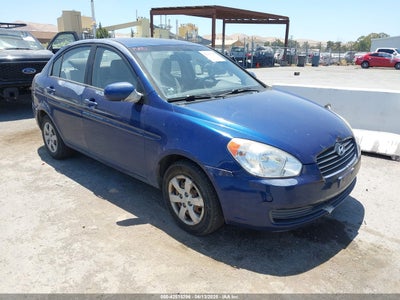 HYUNDAI ACCENT 2011