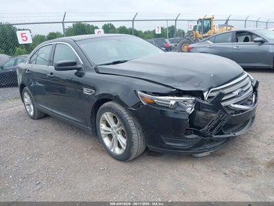 FORD TAURUS 2018