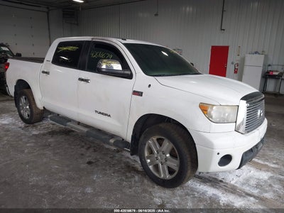 TOYOTA TUNDRA 2010