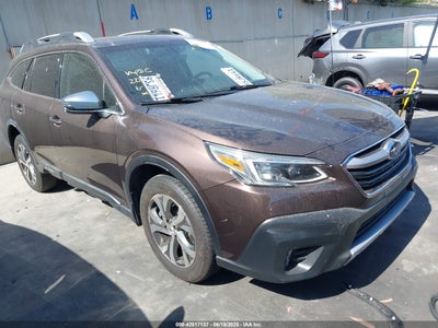 SUBARU OUTBACK 2021
