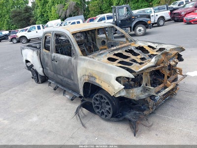 TOYOTA TACOMA 2019