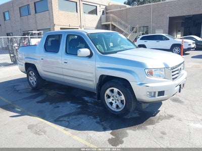 HONDA RIDGELINE 2013