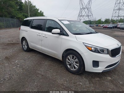 KIA SEDONA 2016