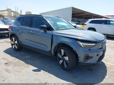VOLVO XC40 RECHARGE PURE ELECTRIC 2023