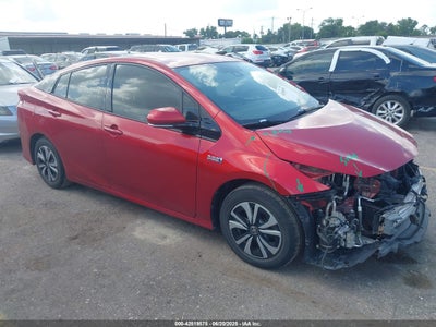 TOYOTA PRIUS PRIME 2018