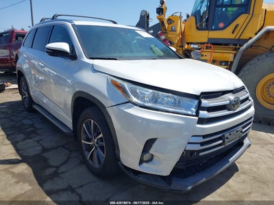 TOYOTA HIGHLANDER 2018