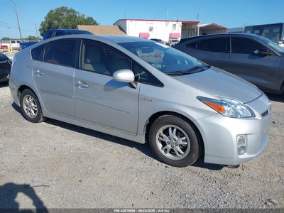 TOYOTA PRIUS 2010
