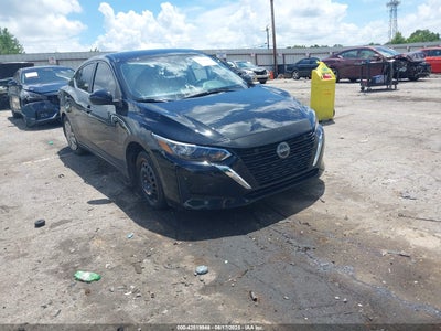 NISSAN SENTRA 2024