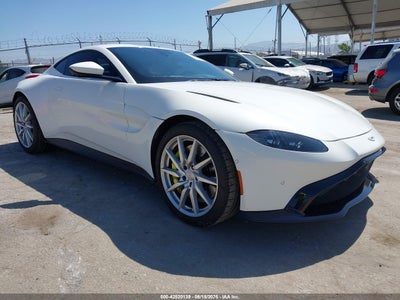 ASTON MARTIN VANTAGE 2020