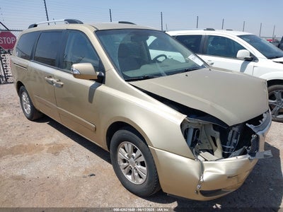 KIA SEDONA 2011