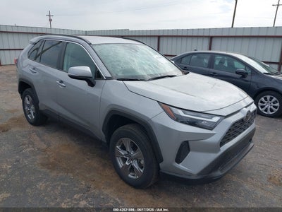 TOYOTA RAV4 2025