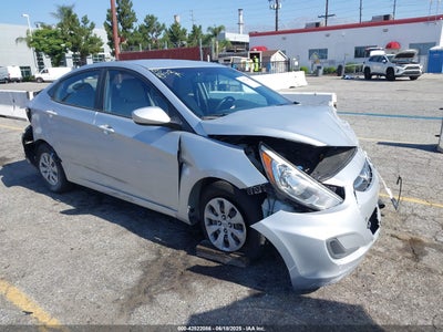 HYUNDAI ACCENT 2015