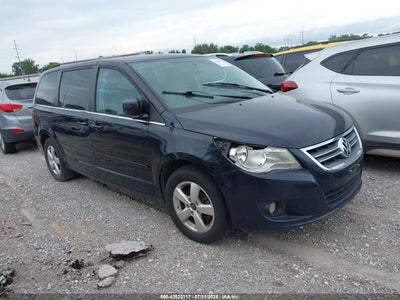 VOLKSWAGEN ROUTAN 2010