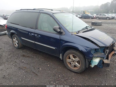 DODGE GRAND CARAVAN 2004