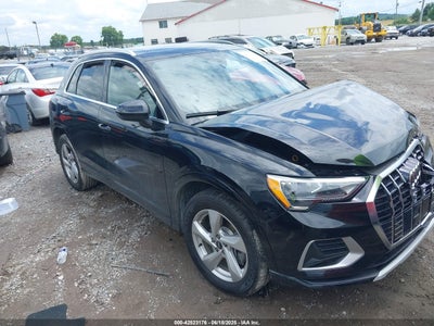 AUDI Q3 2021