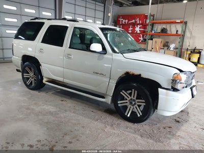 GMC YUKON 2004