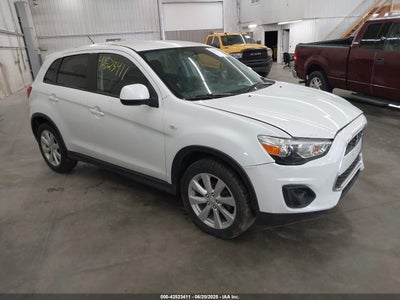 MITSUBISHI OUTLANDER SPORT 2014