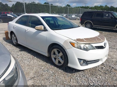 TOYOTA CAMRY 2014