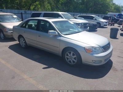 TOYOTA AVALON 2000