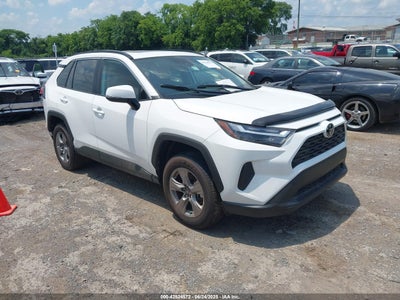 TOYOTA RAV4 2024