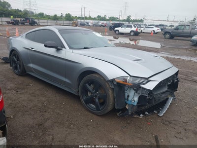 FORD MUSTANG 2023