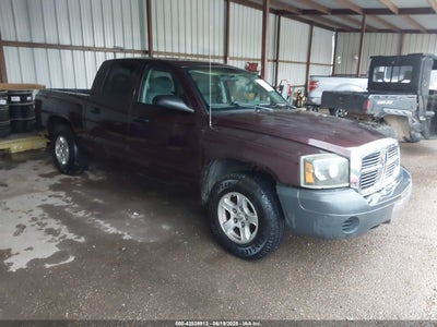 DODGE DAKOTA 2005