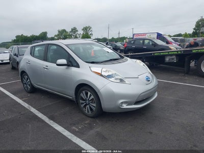 NISSAN LEAF 2013