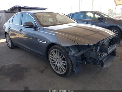 JAGUAR XF 2016
