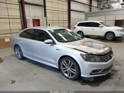 VOLKSWAGEN PASSAT 2018