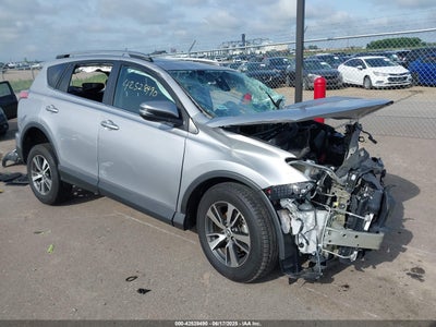 TOYOTA RAV4 2017