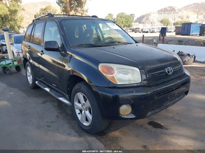 TOYOTA RAV4 2005