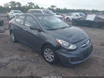 HYUNDAI ACCENT 2013